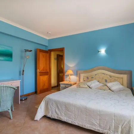 Sunshine Villa